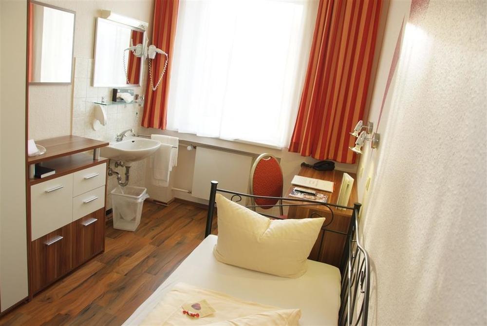 Arena Hotel Gelsenkirchen Habitación foto
